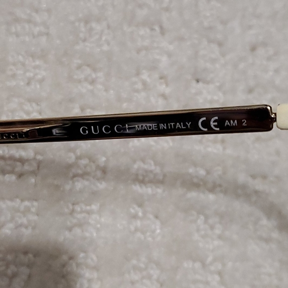 Authentic Gucci Aviator Sunglasses. - Picture 5 of 9